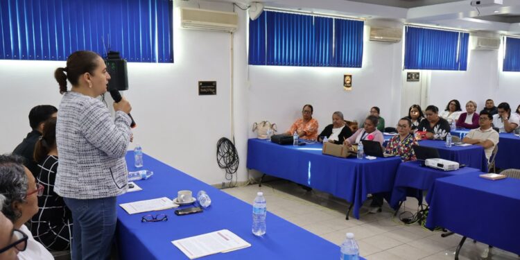 Capacita Salud Guerrero a personal médico en emergencias obstétricas