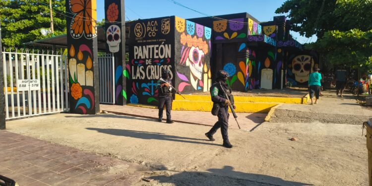 Despliega SSP Guerrero elementos en operativo especial por Día de Muertos