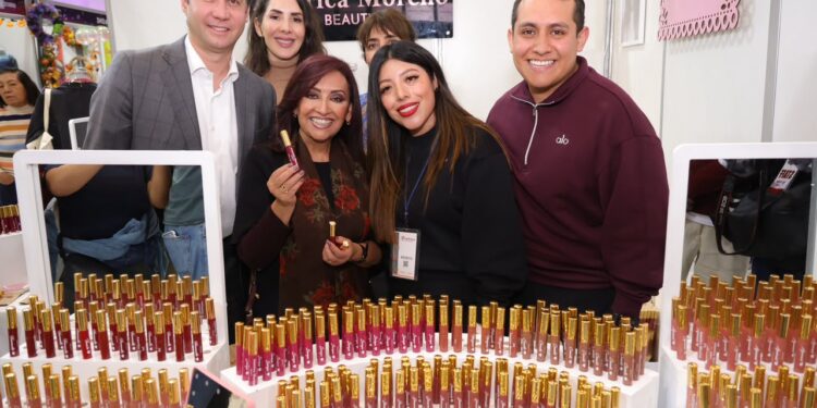 Destaca Lorena Cuéllar crecimiento de emprendimientos tlaxcaltecas en la expo Hecho en Tlaxcala 2026